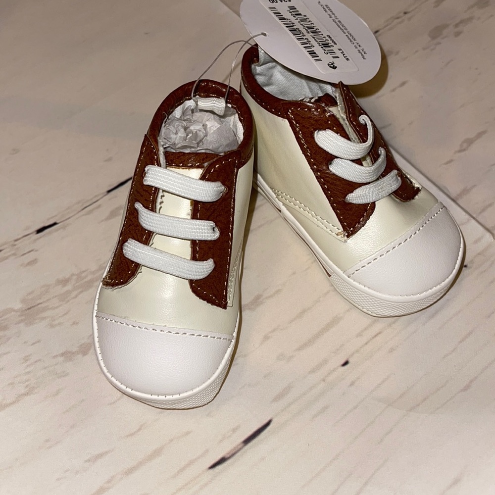 Baby shoes